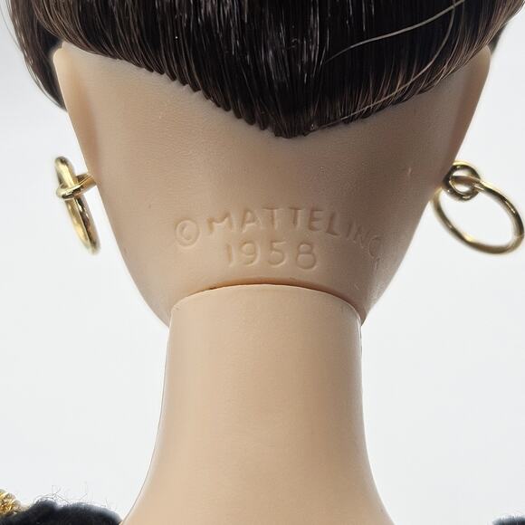 Vintage Barbie Doll 1958/1993? Reproduction Barbie Doll Black Evening Dress - Picture 7 of 7